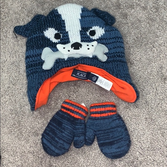 Set of Toddler Winter Hats and mittens - Picture 2 of 10